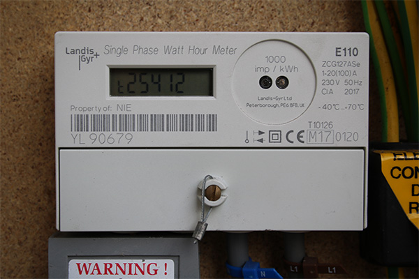 Digital-meter-(2).jpg Digital-meter-(2).jpg